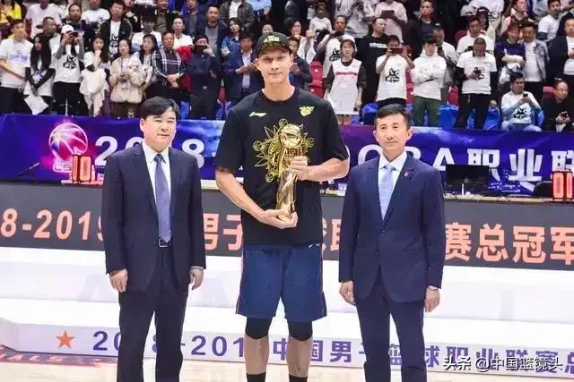 陣容並無驚