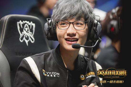 虽然有一度 虽然有一度