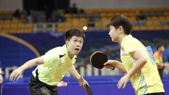 同一画布里 同一画布里