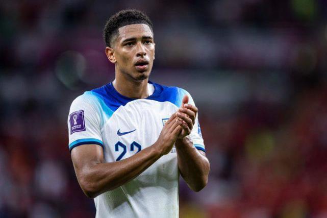 决赛首局8 决赛首局8